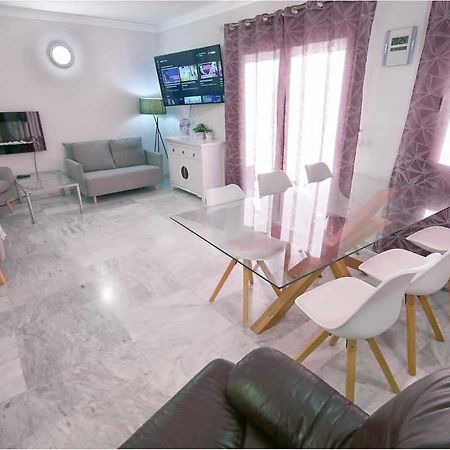 Dinastia D201 By Tenerife Rental & Sales Los Cristianos (Tenerife) Exterior foto